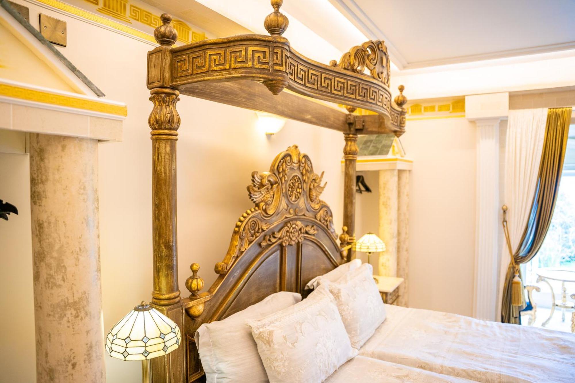 Ferndale Luxury Boutique Bed & Breakfast Keel  Exteriör bild