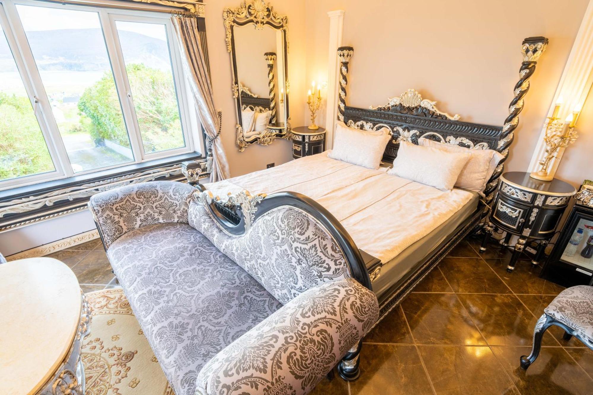Ferndale Luxury Boutique Bed & Breakfast Keel  Exteriör bild