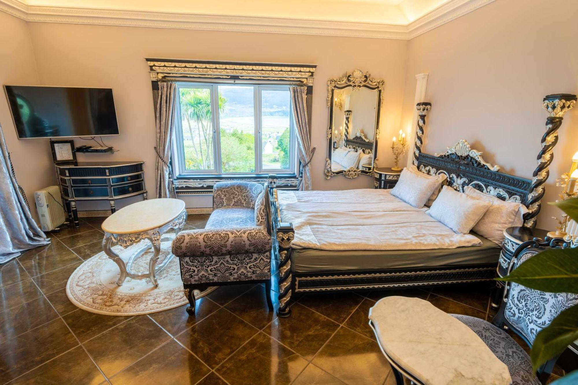 Ferndale Luxury Boutique Bed & Breakfast Keel  Exteriör bild