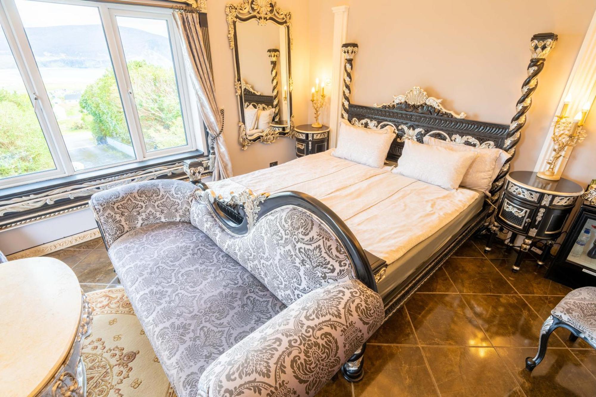 Ferndale Luxury Boutique Bed & Breakfast Keel  Exteriör bild