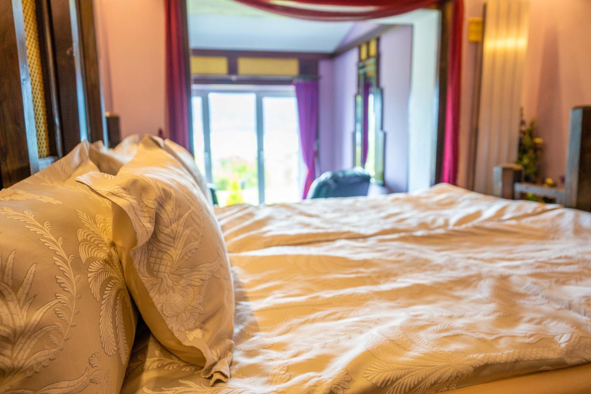 Ferndale Luxury Boutique Bed & Breakfast Keel  Exteriör bild